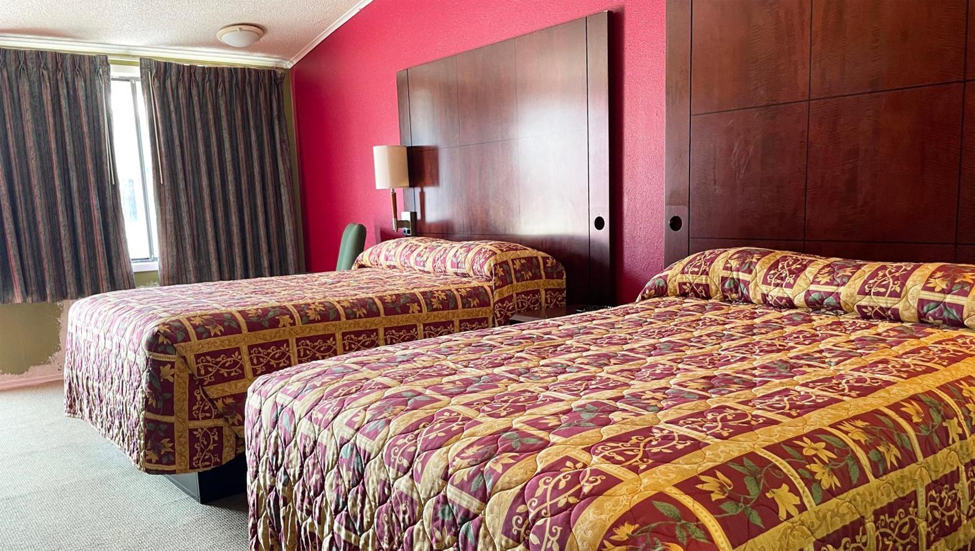 Express Inn Thomson Ngoại thất bức ảnh